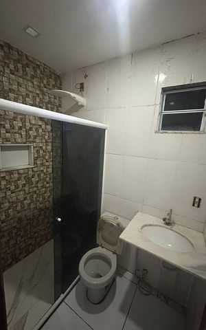 Casa para alugar com 60m², 1 quarto e 6 vagas Casa para alugar com 60m², 1 quarto e 6 vagasBanheiro