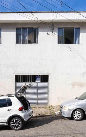 Casa à venda com 600m², 3 quartos e 2 vagasFachada