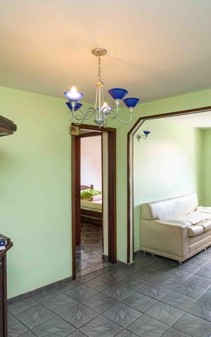 Casa à venda com 600m², 3 quartos e 2 vagasSala de TV