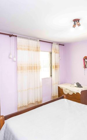 Casa à venda com 600m², 3 quartos e 2 vagasQuarto Suite 1