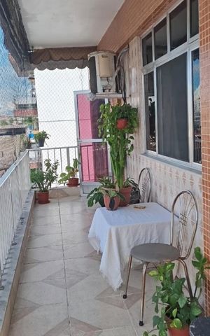 Apartamento à venda com 86m², 3 quartos e 1 vaga Apartamento à venda com 86m², 3 quartos e 1 vagaVaranda
