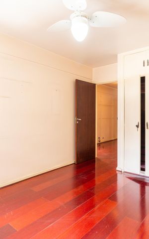 Apartamento à venda com 141m², 3 quartos e 1 vaga Apartamento à venda com 141m², 3 quartos e 1 vagaQuarto 1