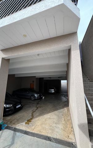 Casa à venda com 355m², 3 quartos e 10 vagas