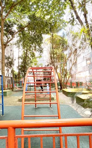 Apartamento à venda com 100m², 3 quartos e sem vaga Apartamento à venda com 100m², 3 quartos e sem vagaÁrea comum - Playground