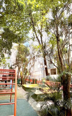 Apartamento à venda com 100m², 3 quartos e sem vaga Apartamento à venda com 100m², 3 quartos e sem vagaÁrea comum - Playground