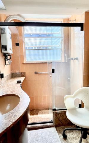 Apartamento à venda com 100m², 3 quartos e sem vaga Apartamento à venda com 100m², 3 quartos e sem vagaBANHEIRO