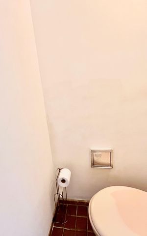 Apartamento à venda com 100m², 3 quartos e sem vaga Apartamento à venda com 100m², 3 quartos e sem vagaQuarto de Serviço