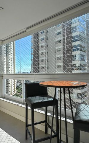 Apartamento à venda com 90m², 3 quartos e 2 vagasVaranda