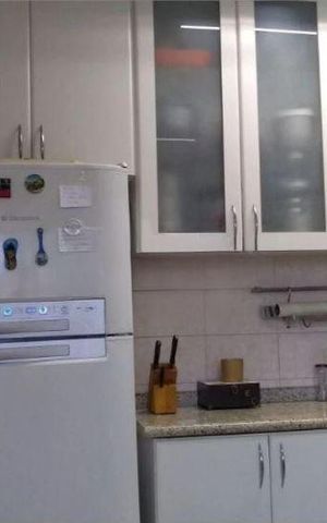 Casa à venda com 205m², 4 quartos e 4 vagas