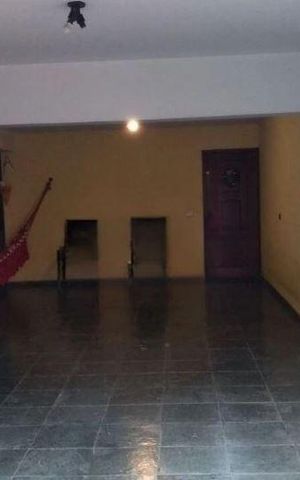 Casa à venda com 205m², 4 quartos e 4 vagas