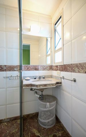 Apartamento à venda com 300m², 4 quartos e 4 vagasBanheiro Suíte 2