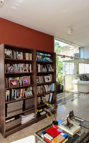 Apartamento à venda com 300m², 4 quartos e 4 vagasCobertura