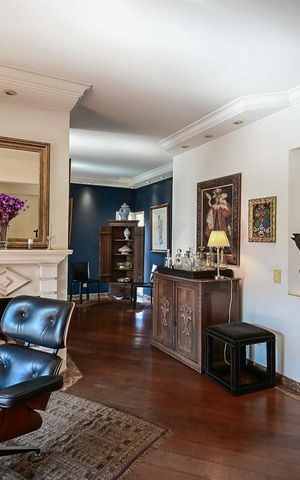 Apartamento à venda com 300m², 4 quartos e 4 vagasSala