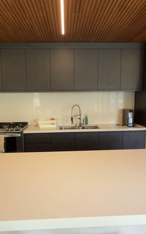 Casa de condomínio para alugar com 298m², 5 quartos e 4 vagas