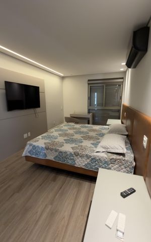 Casa de condomínio para alugar com 298m², 5 quartos e 4 vagas