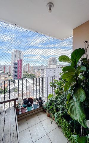 Apartamento à venda com 75m², 3 quartos e 1 vagaVaranda