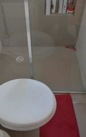 Apartamento à venda com 130m², 2 quartos e 1 vagaBanheiro da Suíte