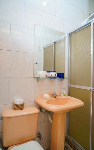 Casa para alugar com 4000m², 7 quartos e 2 vagas Casa para alugar com 4000m², 7 quartos e 2 vagasBanheiro 2