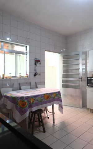 Casa à venda com 135m², 1 quarto e 1 vagaCozinha