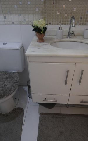 Apartamento à venda com 61m², 2 quartos e 1 vagaBanheiro social