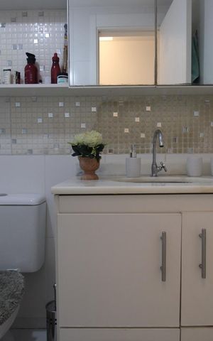 Apartamento à venda com 61m², 2 quartos e 1 vagaBanheiro social