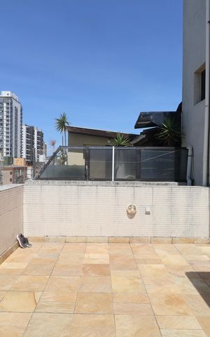 Apartamento para alugar com 120m², 2 quartos e 1 vaga Apartamento para alugar com 120m², 2 quartos e 1 vagaVaranda
