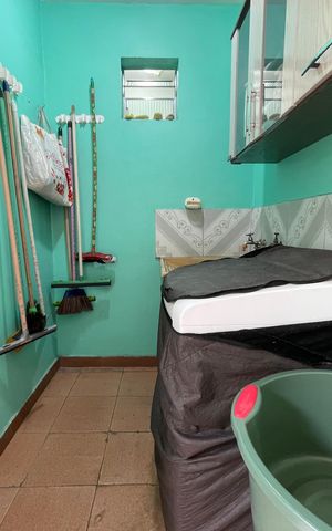 Casa para alugar com 280m², 6 quartos e 3 vagas Casa para alugar com 280m², 6 quartos e 3 vagasÁrea de Serviço
