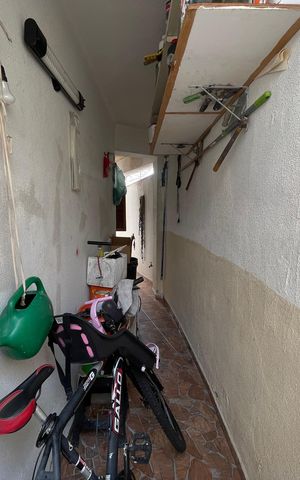 Casa para alugar com 280m², 6 quartos e 3 vagas Casa para alugar com 280m², 6 quartos e 3 vagasQuintal