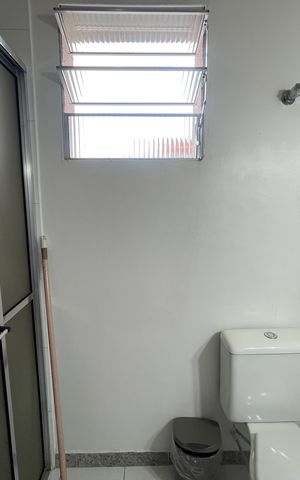 Casa para alugar com 280m², 6 quartos e 3 vagas Casa para alugar com 280m², 6 quartos e 3 vagasBanheiro 1