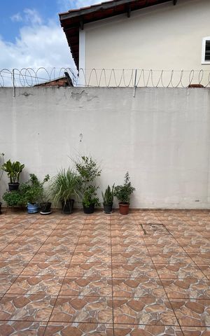 Casa para alugar com 280m², 6 quartos e 3 vagas Casa para alugar com 280m², 6 quartos e 3 vagasGaragem
