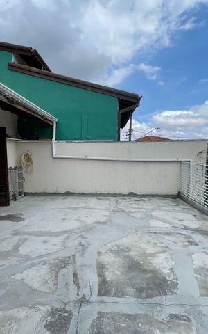 Casa para alugar com 280m², 6 quartos e 3 vagas Casa para alugar com 280m², 6 quartos e 3 vagasVaranda do Quarto 3