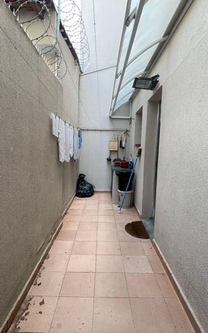Casa para alugar com 280m², 6 quartos e 3 vagas Casa para alugar com 280m², 6 quartos e 3 vagasQuintal