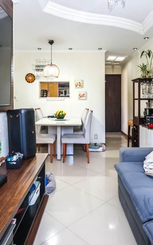 Apartamento para alugar com 55m², 3 quartos e 1 vagaSala