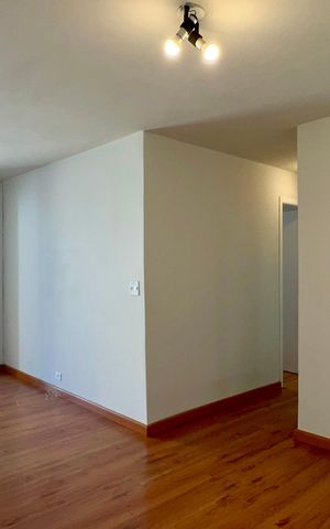 Apartamento à venda com 71m², 3 quartos e 1 vaga Apartamento à venda com 71m², 3 quartos e 1 vagaSala