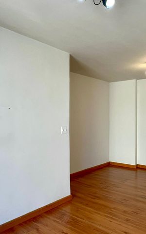 Apartamento à venda com 71m², 3 quartos e 1 vaga Apartamento à venda com 71m², 3 quartos e 1 vagaSala