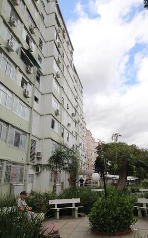 Apartamento à venda com 45m², 1 quarto e sem vagaÁrea comum