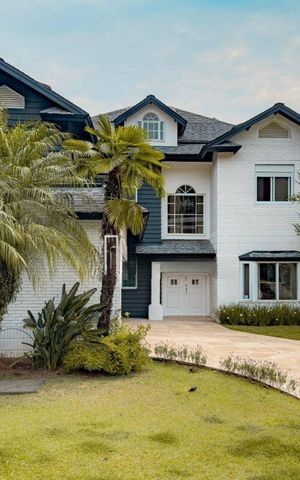 Casa à venda com 480m², 5 quartos e 4 vagas