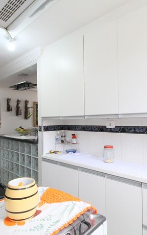 Apartamento à venda com 54m², 2 quartos e 1 vagaCozinha