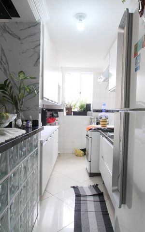 Apartamento à venda com 54m², 2 quartos e 1 vagaCozinha