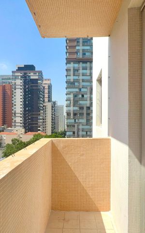 Apartamento à venda com 96m², 3 quartos e 1 vaga Apartamento à venda com 96m², 3 quartos e 1 vagaVaranda