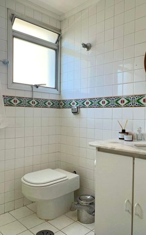 Apartamento à venda com 96m², 3 quartos e 1 vaga Apartamento à venda com 96m², 3 quartos e 1 vagaBanheiro