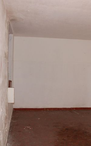 Casa à venda com 195m², 3 quartos e 1 vagaGaragem