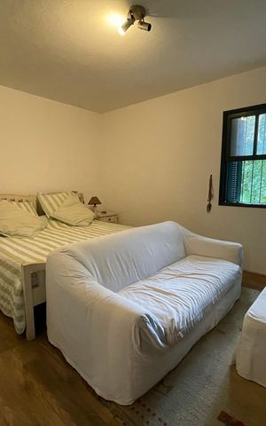 Casa à venda com 432m², 4 quartos e 4 vagas Casa à venda com 432m², 4 quartos e 4 vagasQuarto 3