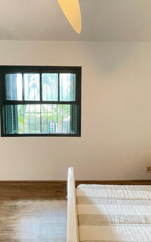 Casa à venda com 432m², 4 quartos e 4 vagas Casa à venda com 432m², 4 quartos e 4 vagasQuarto 1