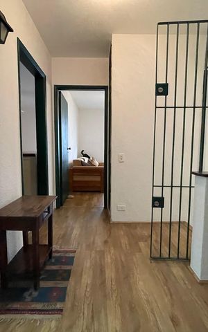 Casa à venda com 432m², 4 quartos e 4 vagas Casa à venda com 432m², 4 quartos e 4 vagasCorredor