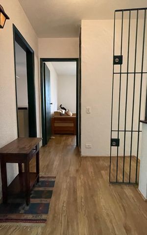 Casa à venda com 432m², 4 quartos e 4 vagas Casa à venda com 432m², 4 quartos e 4 vagasCorredor