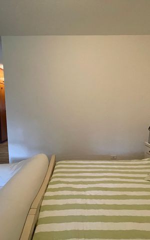 Casa à venda com 432m², 4 quartos e 4 vagas Casa à venda com 432m², 4 quartos e 4 vagasQuarto 3