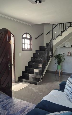 Casa à venda com 159m², 3 quartos e 4 vagasSala