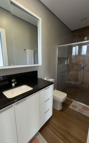 Casa de condomínio para alugar com 453m², 4 quartos e 3 vagas