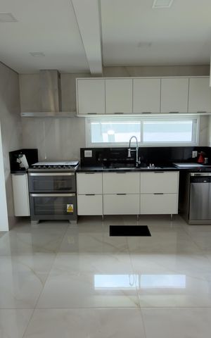 Casa de condomínio para alugar com 453m², 4 quartos e 3 vagas
